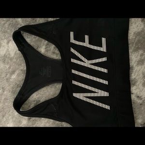 NIKE BRA